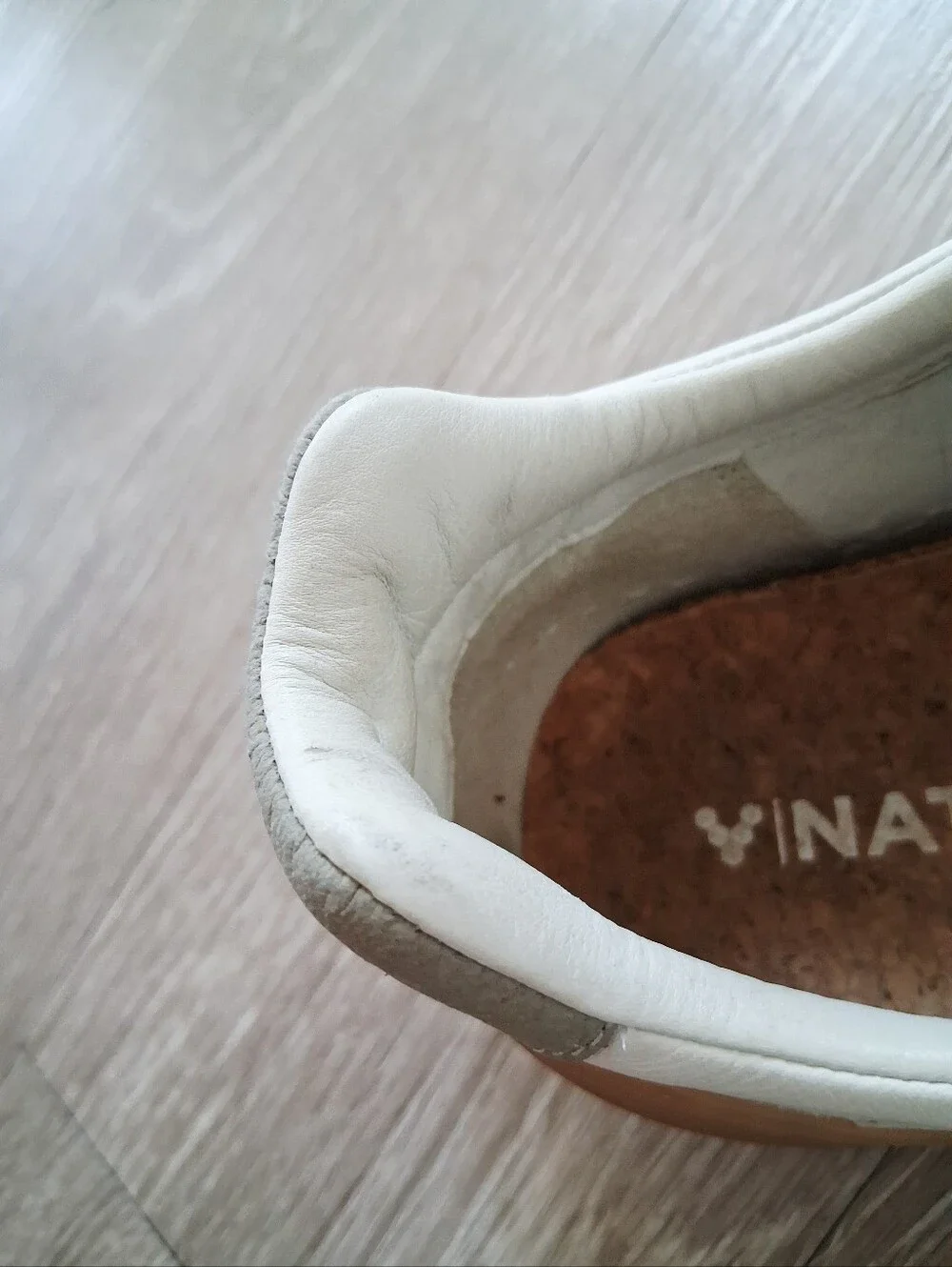 Vivobarefoot Gobi Leather Limestone Dusty Green Sneakers 46